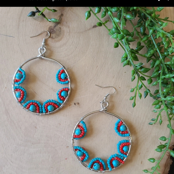 Native Style Earrings - Picture 1 of 1
